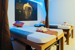 Massage thaï thérapeutique pour soulager des douleurs